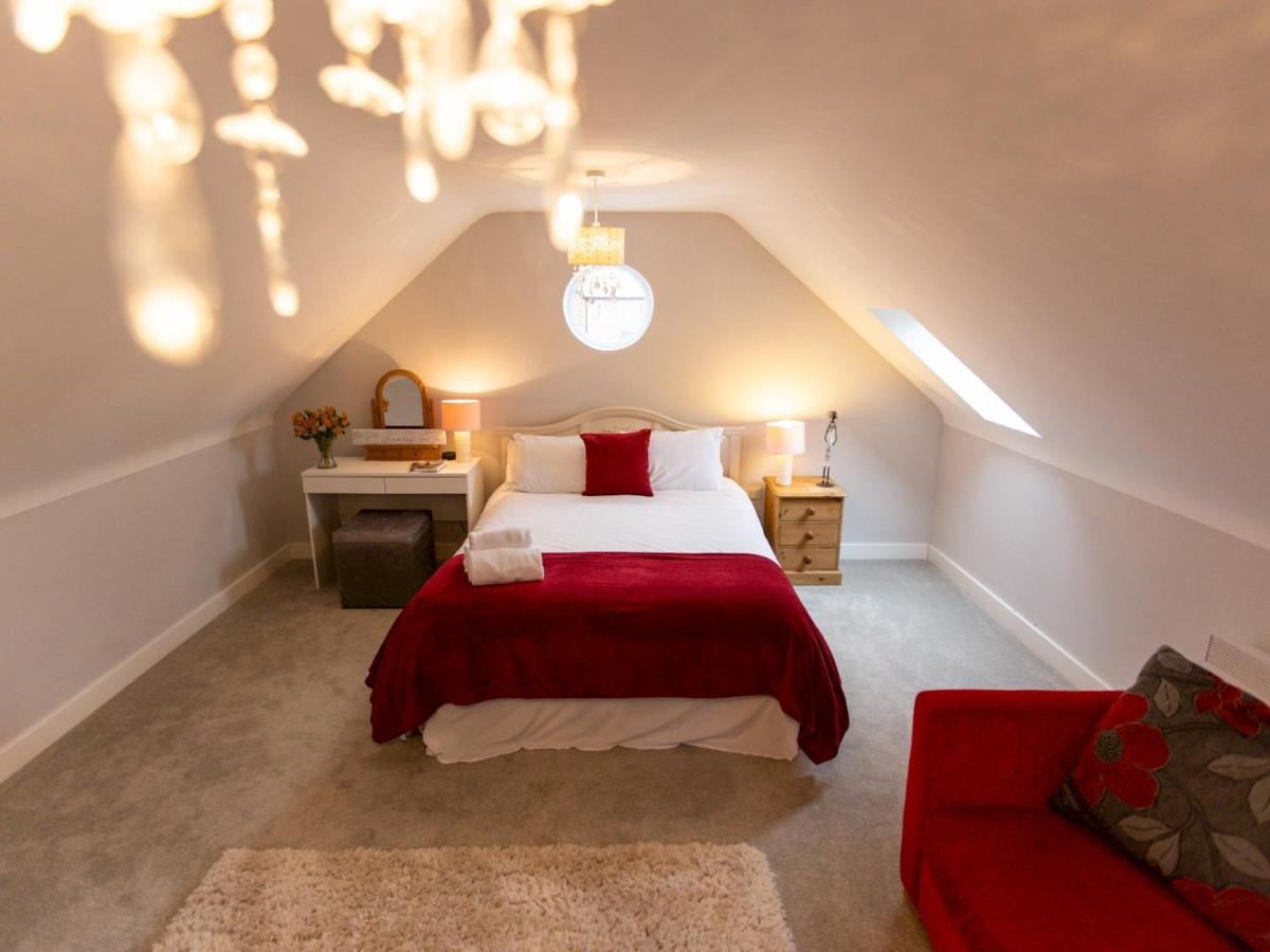 Pass The Keys Superb Space In The Idyllic Village Of Loppington 슈루즈버리 외부 사진